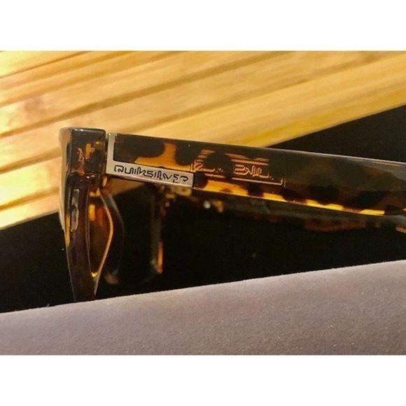 TWO New Quiksilver Sunglass Sets  PRICE FIRM - Picture 5 of 8
